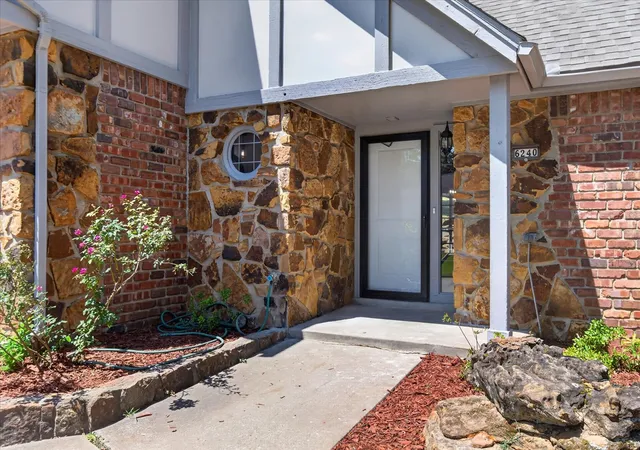 Photo 3 of Single family home for sale at 6240 S Richmond Ave, Tulsa, OK 74136 | MLS# 2629299 | Listing updated on 2026-09-16