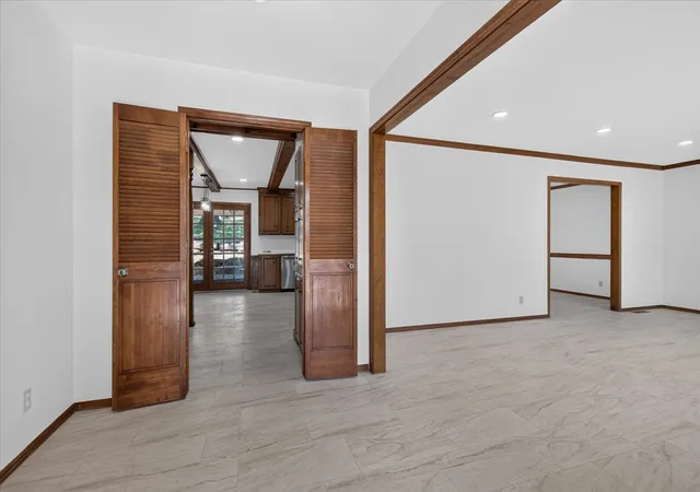 Photo 4 of Single family home for sale at 6240 S Richmond Ave, Tulsa, OK 74136 | MLS# 2629299 | Listing updated on 2026-09-16