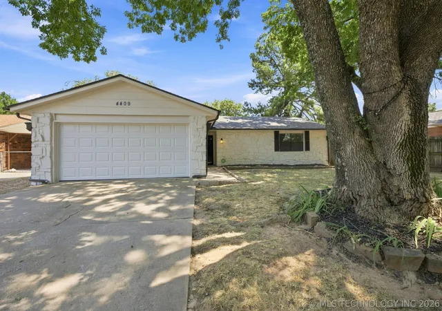 Photo 1 of Single family home for sale at 4409 Firewood Ave, Broken Arrow, OK 74011 | MLS# 2629508 | Listing updated on 2026-10-05