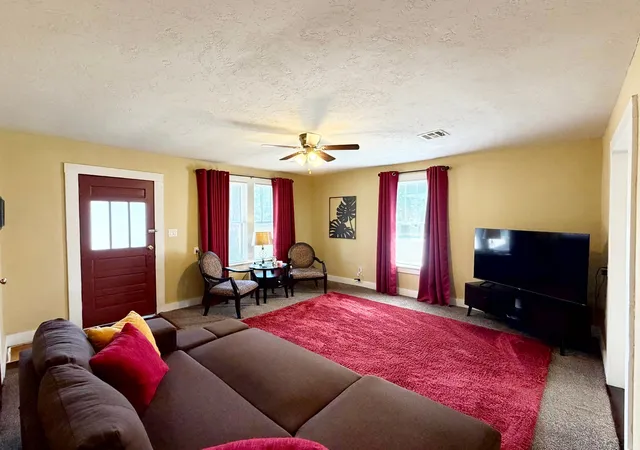 Photo 3 of Single family home for sale at 420 W Allen Rd, Tahlequah, OK 74464 | MLS# 2629505 | Listing updated on 2026-09-10