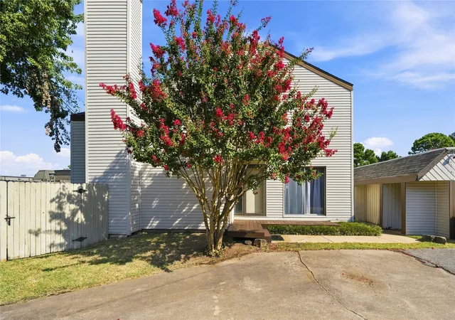 Photo 2 of Sale Pending at 3158 S 101st East Ave #602, Tulsa, OK 74146 | MLS# 2629110 | Listing updated on 2026-09-10