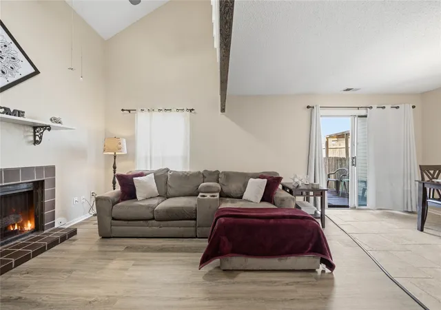 Photo 4 of Sale Pending at 3158 S 101st East Ave #602, Tulsa, OK 74146 | MLS# 2629110 | Listing updated on 2026-09-10