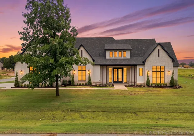 Photo 1 of Single family home for sale at 21822 E 138th Street S, Broken Arrow, OK 74014 | MLS# 2629606 | Listing updated on 2026-09-13