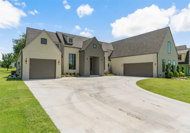 Photo 3 of Single family home for sale at 17822 E Patriot Dr, Owasso, OK 74055 | MLS# 2629371 | Listing updated on 2026-10-05