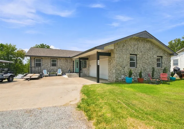 Photo 1 of Single family home for sale at 46 Bluff, Adair, OK 74330 | MLS# 2629625 | Listing updated on 2026-09-11