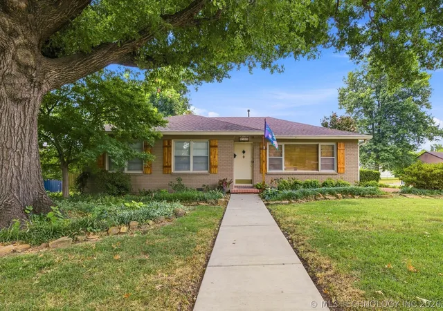 Photo 1 of Single family home for sale at 4504 E 25th Place, Tulsa, OK 74114 | MLS# 2629182 | Listing updated on 2026-08-31