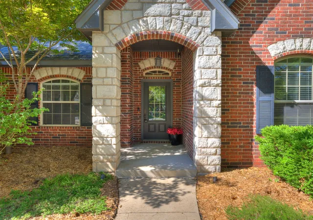 Photo 3 of Single family home for sale at 1729 E 136th Place S, Bixby, OK 74008 | MLS# 2629646 | Listing updated on 2026-09-01