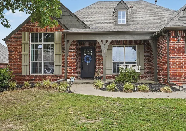 Photo 4 of Single family home for sale at 7501 E Jackson St, Broken Arrow, OK 74014 | MLS# 2629534 | Listing updated on 2026-09-01