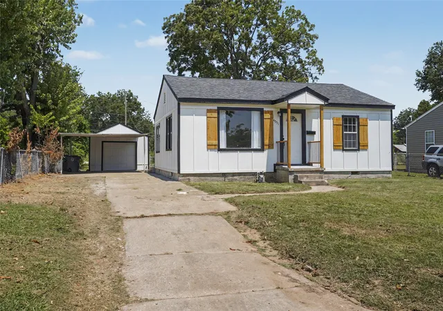 Photo 2 of Single family home for sale at 4951 W 1st Street, Tulsa, OK 74127 | MLS# 2629559 | Listing updated on 2026-09-09