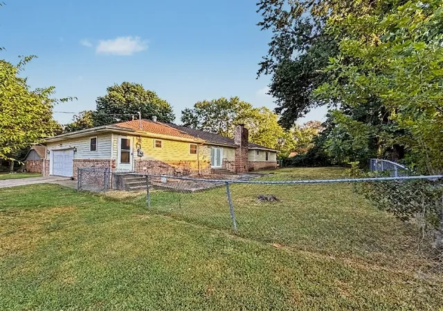 Photo 4 of Sale Pending at 1202 Don Ave, Tahlequah, OK 74464 | MLS# 2629565 | Listing updated on 2026-09-14