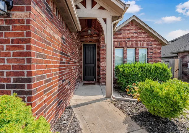 Photo 4 of Single family home for sale at 18528 E 46th Street S, Tulsa, OK 74134 | MLS# 2629748 | Listing updated on 2026-08-31