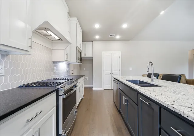 Photo 3 of Single family home for sale at 4525 S Ivy Ave, Sand Springs, OK 74063 | MLS# 2629596 | Listing updated on 2026-10-05
