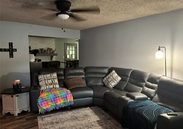 Photo 2 of Single family home for sale at 5632 S 85th East Ave, Tulsa, OK 74145 | MLS# 2629786 | Listing updated on 2026-09-13