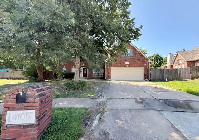 Photo 1 of Single family home for sale at 4105 W Elgin St, Broken Arrow, OK 74012 | MLS# 2629791 | Listing updated on 2026-09-11