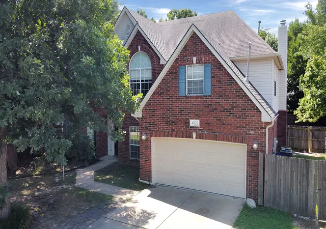 Photo 3 of Single family home for sale at 4105 W Elgin St, Broken Arrow, OK 74012 | MLS# 2629791 | Listing updated on 2026-09-28