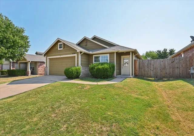 Photo 1 of Single family home for sale at 2709 N 20th Street, Broken Arrow, OK 74012 | MLS# 2627197 | Listing updated on 2026-09-14