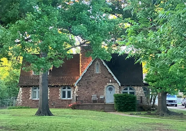 Photo 1 of Single family home for sale at 1913 E 37th Street, Tulsa, OK 74105 | MLS# 2629779 | Listing updated on 2026-09-13