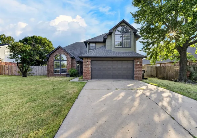 Photo 1 of Single family home for sale at 7906 N 131st East Ave, Owasso, OK 74055 | MLS# 2629803 | Listing updated on 2026-09-06