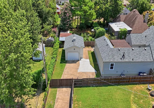Photo 3 of Single family home for sale at 2507 E 17th Place, Tulsa, OK 74104 | MLS# 2629629 | Listing updated on 2026-09-14