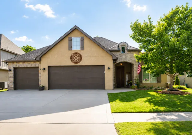 Photo 1 of Single family home for sale at 14473 S Lakewood Ave, Bixby, OK 74008 | MLS# 2629839 | Listing updated on 2026-08-31