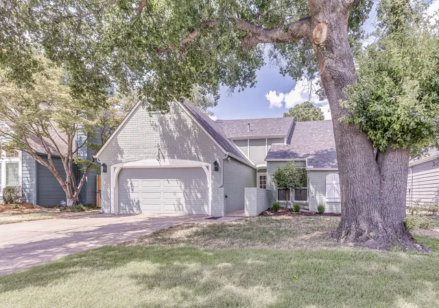 Photo 1 of Sale Pending at 6223 E 100th Place, Tulsa, OK 74137 | MLS# 2629842 | Listing updated on 2026-09-02