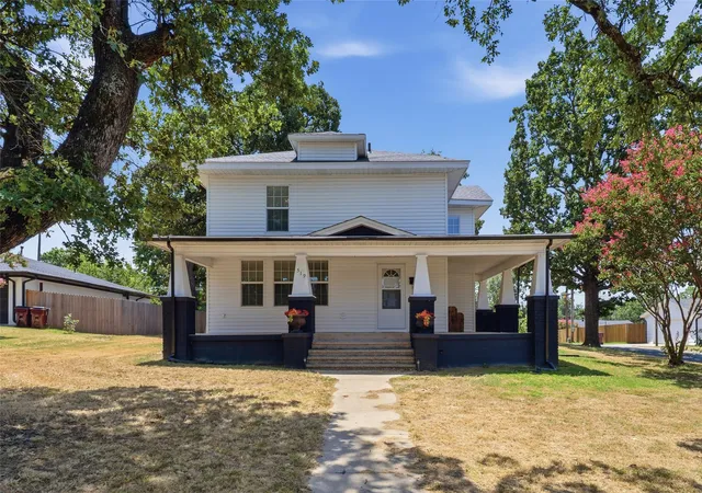 Photo 1 of Single family home for sale at 519 W Forrest Ave, Eufaula, OK 74432 | MLS# 2628728 | Listing updated on 2026-09-14