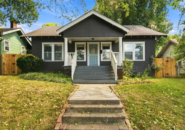 Photo 1 of Single family home for sale at 1808 W Easton Ct, Tulsa, OK 74127 | MLS# 2629885 | Listing updated on 2026-09-04