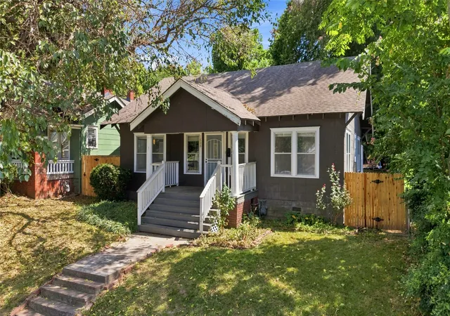 Photo 3 of Single family home for sale at 1808 W Easton Ct, Tulsa, OK 74127 | MLS# 2629885 | Listing updated on 2026-09-04