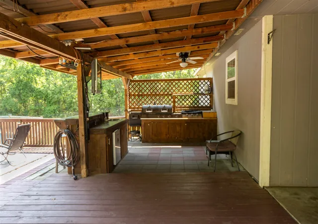 Photo 3 of Sale Pending at 712 S Cherokee St, Locust Grove, OK 74352 | MLS# 2626456 | Listing updated on 2026-09-11