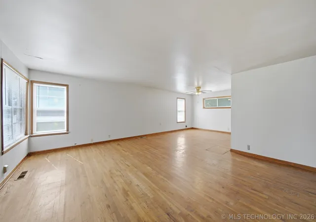 Photo 4 of Single family home for sale at 406 N Cherokee St, Beggs, OK 74421 | MLS# 2629149 | Listing updated on 2026-10-05