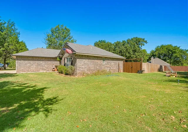 Photo 4 of Single family home for sale at 14080 County Rd 1573, Ada, OK 74820 | MLS# 2629423 | Listing updated on 2026-09-07