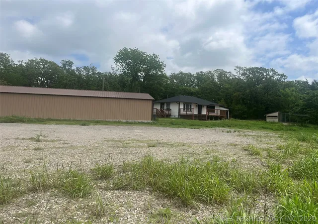 Photo 3 of Single family home for sale at 5325 S 86 Westavenue, Tulsa, OK 74107 | MLS# 2630001 | Listing updated on 2026-09-11