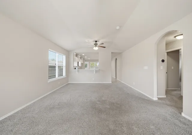 Photo 4 of Sale Pending at 13310 S 21st Street, Bixby, OK 74008 | MLS# 2629976 | Listing updated on 2026-10-06