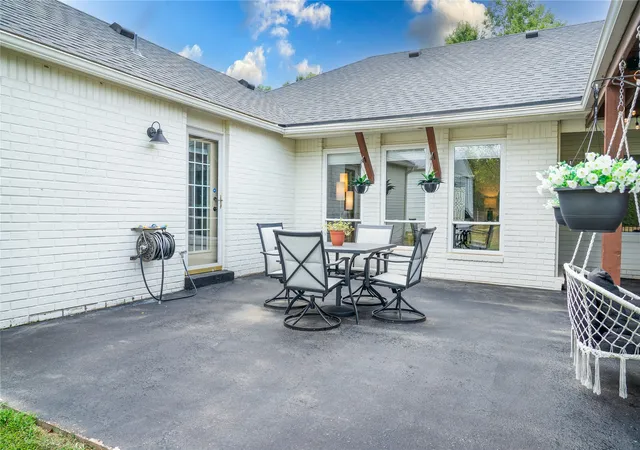 Photo 2 of Single family home for sale at 5825 S 286th Eastavenue, Broken Arrow, OK 74014 | MLS# 2629176 | Listing updated on 2026-09-14