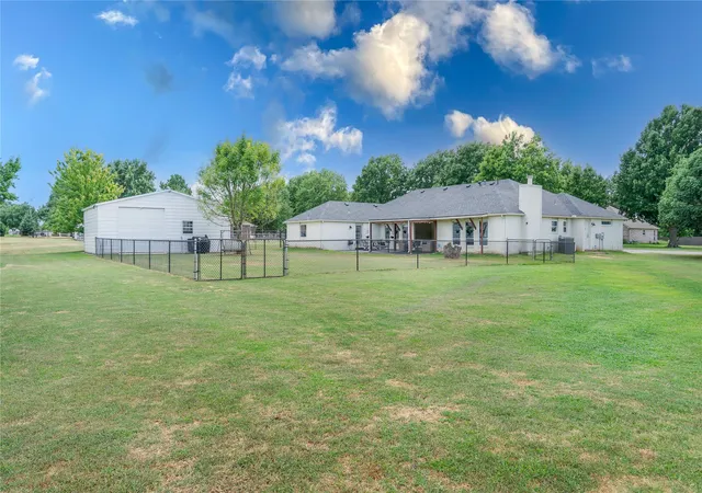 Photo 3 of Sale Pending at 5825 S 286th Eastavenue, Broken Arrow, OK 74014 | MLS# 2629176 | Listing updated on 2026-10-06