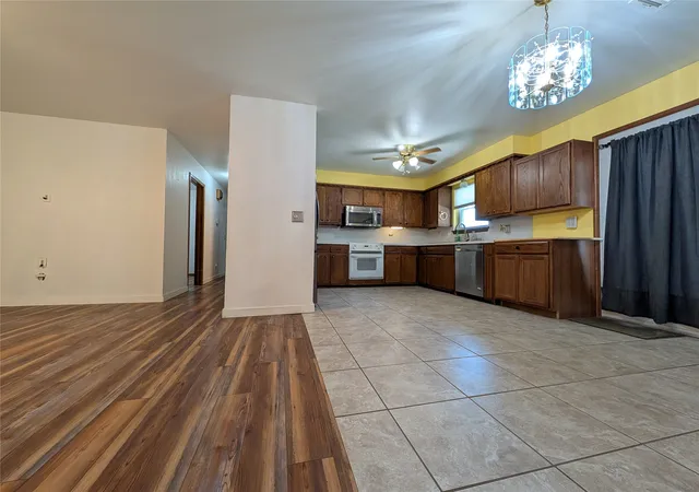 Photo 4 of Sale Pending at 2203 S 27th Place, Muskogee, OK 74401 | MLS# 2629887 | Listing updated on 2026-09-09