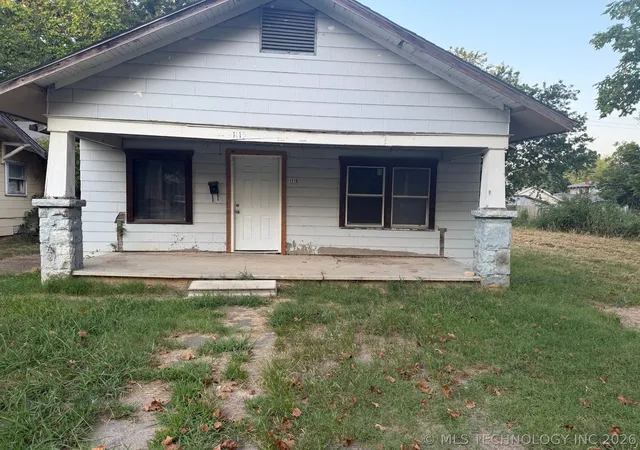 Photo 2 of Single family home for sale at 1115 N Alabama Ave, Okmulgee, OK 74447 | MLS# 2630029 | Listing updated on 2026-09-11