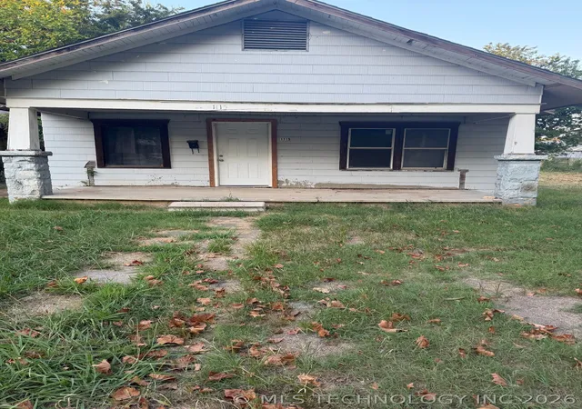 Photo 3 of Single family home for sale at 1115 N Alabama Ave, Okmulgee, OK 74447 | MLS# 2630029 | Listing updated on 2026-09-11