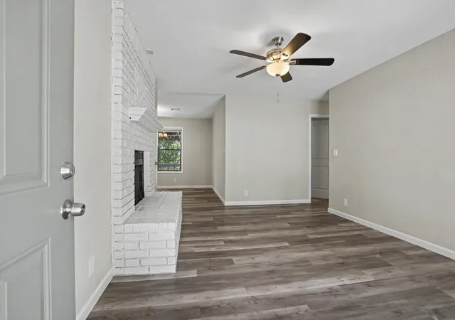 Photo 3 of Sale Pending at 2107 Timber Hl Dr, Sapulpa, OK 74066 | MLS# 2629975 | Listing updated on 2026-08-31