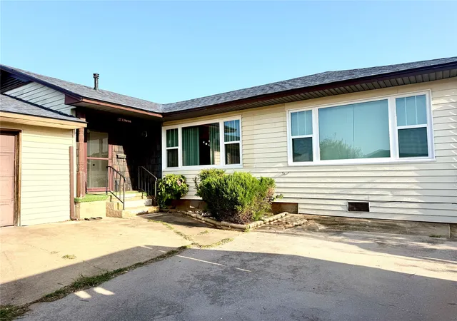 Photo 1 of Single family home for sale at 17 E Norma Ave, Sulphur, OK 73086 | MLS# 2629843 | Listing updated on 2026-09-23