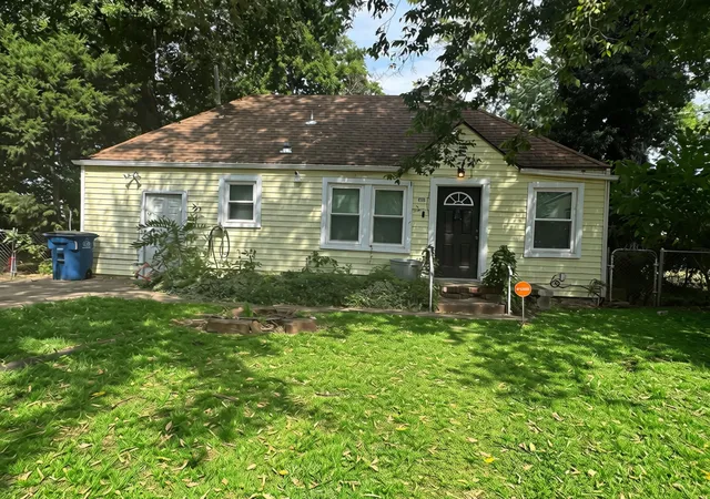 Photo 1 of Single family home for sale at 1539 N Cheyenne Ave, Tulsa, OK 74106 | MLS# 2630064 | Listing updated on 2026-09-02