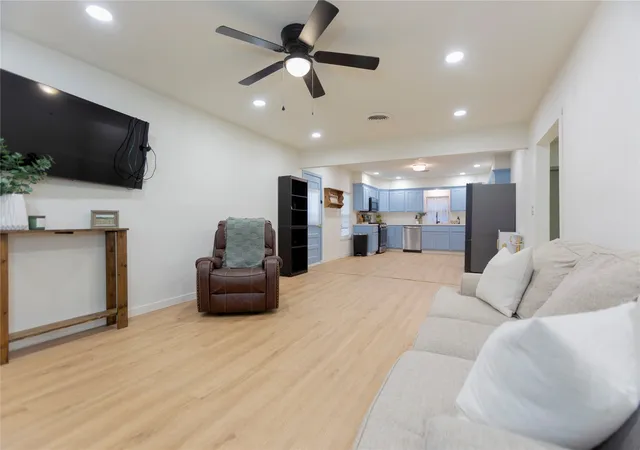 Photo 2 of Single family home for sale at 107 E Taylor, Mc Alester, OK 74501 | MLS# 2630168 | Listing updated on 2026-09-09