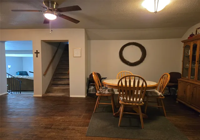 Photo 3 of Single family home for sale at 1407 S Cedar St, Bristow, OK 74010 | MLS# 2630198 | Listing updated on 2026-08-30