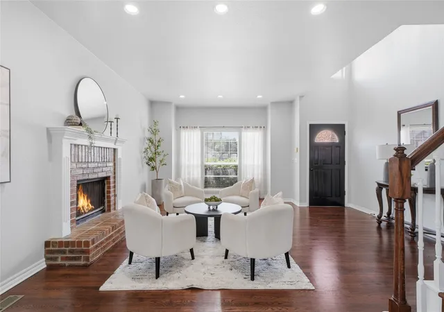 Photo 3 of Single family home for sale at 1301 N Willow Ave, Broken Arrow, OK 74012 | MLS# 2630216 | Listing updated on 2026-09-06