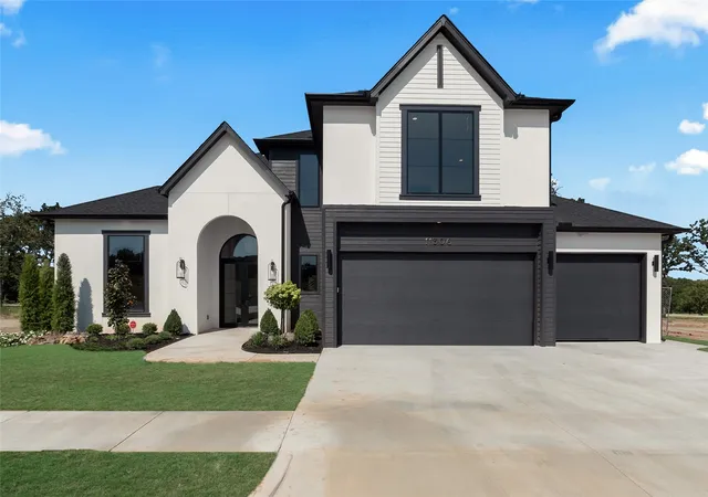 Photo 1 of Sale Pending at 11306 S Thomas Ter W, Jenks, OK 74037 | MLS# 2630230 | Listing updated on 2026-08-31