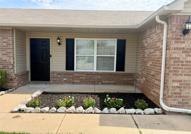 Photo 3 of Single family home for sale at 8693 S 262nd Eastavenue, Broken Arrow, OK 74014 | MLS# 2630238 | Listing updated on 2026-08-30