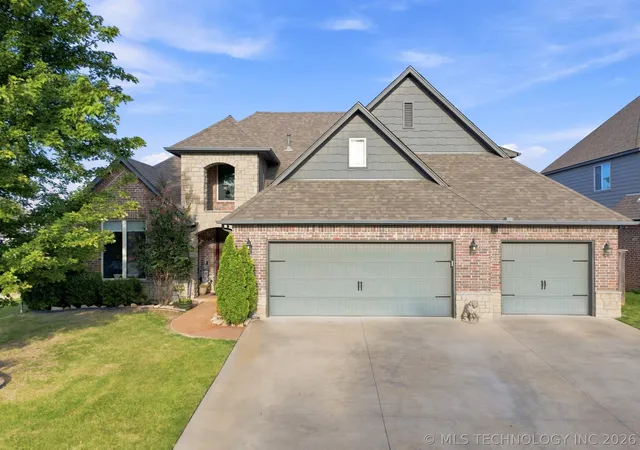 Photo 1 of Single family home for sale at 10353 E 125th Circle S, Bixby, OK 74008 | MLS# 2629790 | Listing updated on 2026-09-14