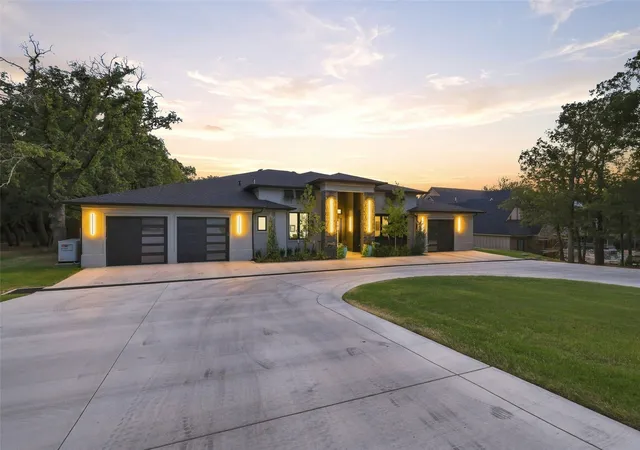 Photo 4 of Single family home for sale at 15097 Pelican Nest Ln, Kingston, OK 73439 | MLS# 2629924 | Listing updated on 2026-10-07