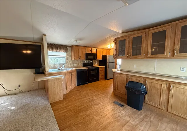 Photo 3 of Manufactured home for sale at 21008 South 384 Rd, Fort Gibson, OK 74434 | MLS# 2630240 | Listing updated on 2026-09-29