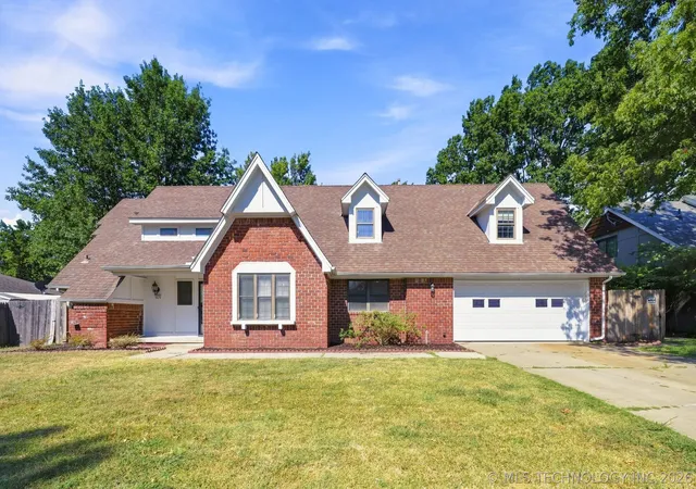 Photo 1 of Single family home for sale at 4670 S Oxford Ave, Tulsa, OK 74135 | MLS# 2629870 | Listing updated on 2026-09-14